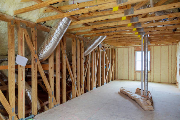 Types of Insulation We Offer in Algonquin, IL